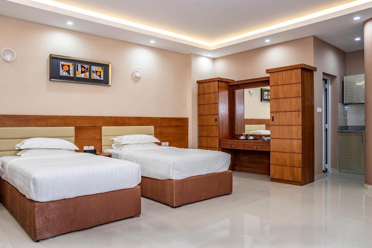 RED-AL Safa Suites Salalah Esterno foto